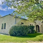 Domaine La Luxe Met Zwembad * Dégagnac