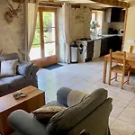 Domaine La Luxe Met Zwembad Vakantiehuis