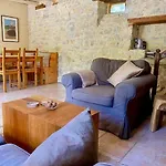 Domaine La Luxe Met Zwembad Vakantiehuis