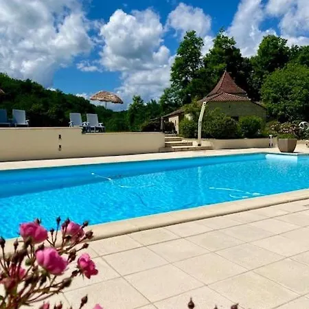 Domaine La Luxe Met Zwembad Prázdninový dům Dégagnac