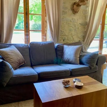 Prázdninový dům Domaine La Luxe Met Zwembad