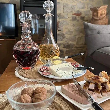 Domaine La Luxe Met Zwembad Prázdninový dům Dégagnac