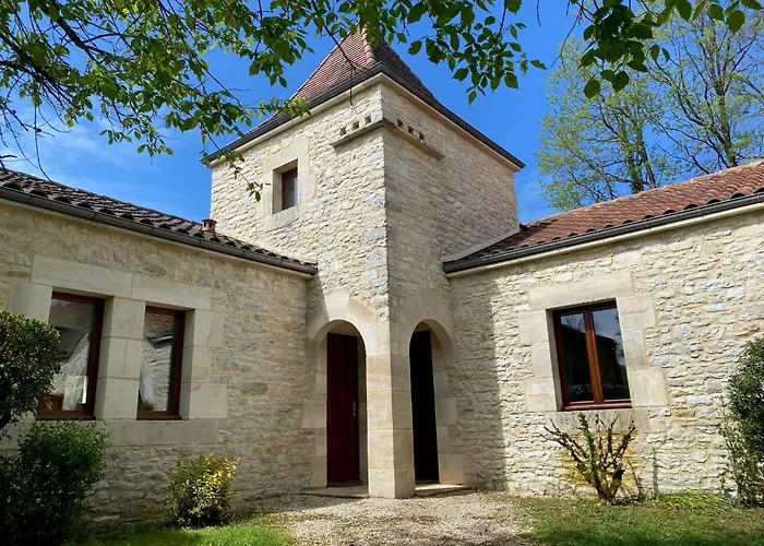 Domaine La Luxe Met Zwembad