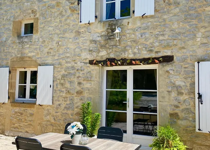 Domaine La Luxe Met Zwembad Dégagnac